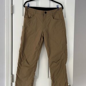 Orvis Tan Fleece lined Men’s Cargo Pants Straight-Leg Fit